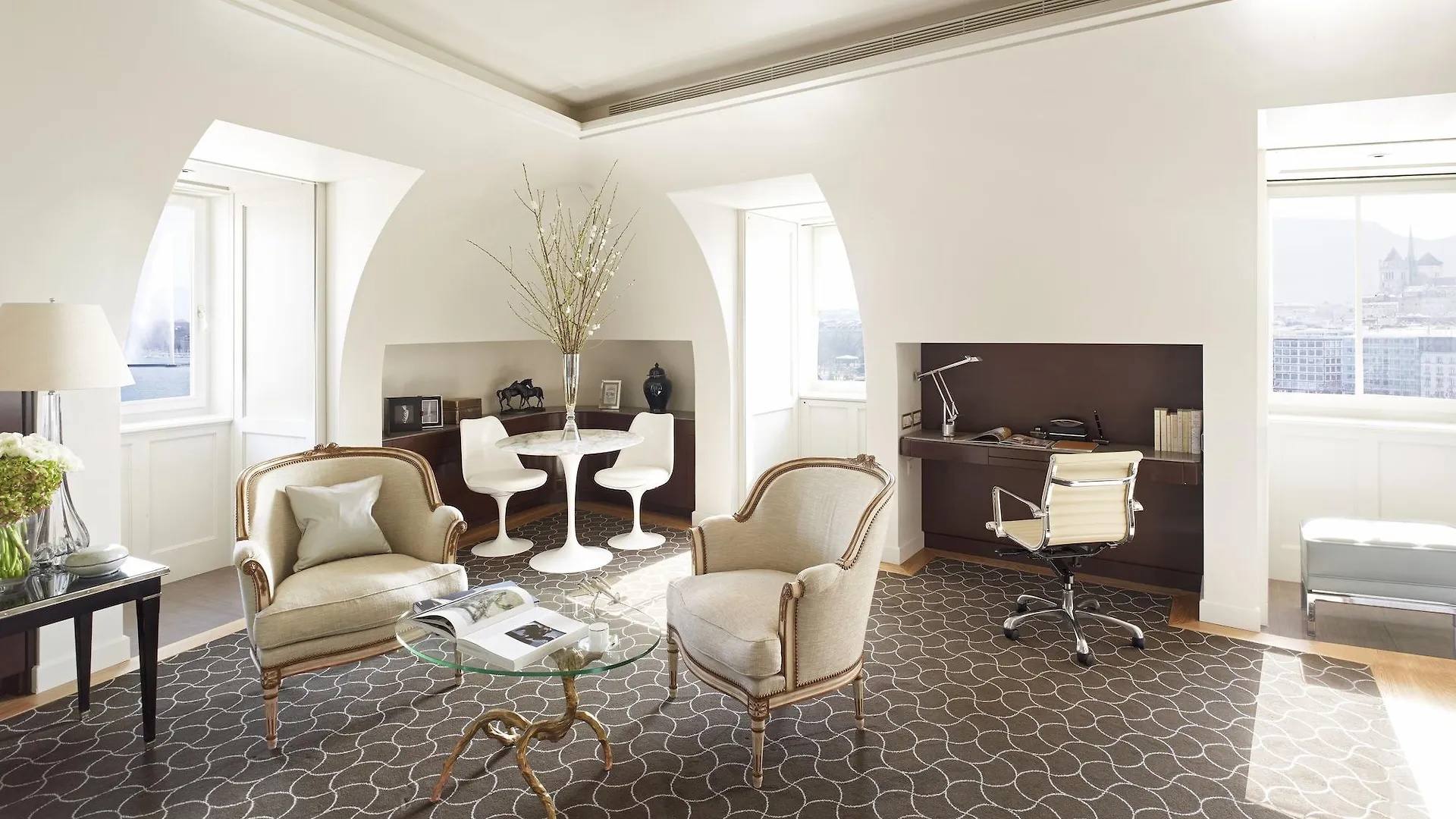 Four Seasons Hotel Des Bergues Genebra 5*,