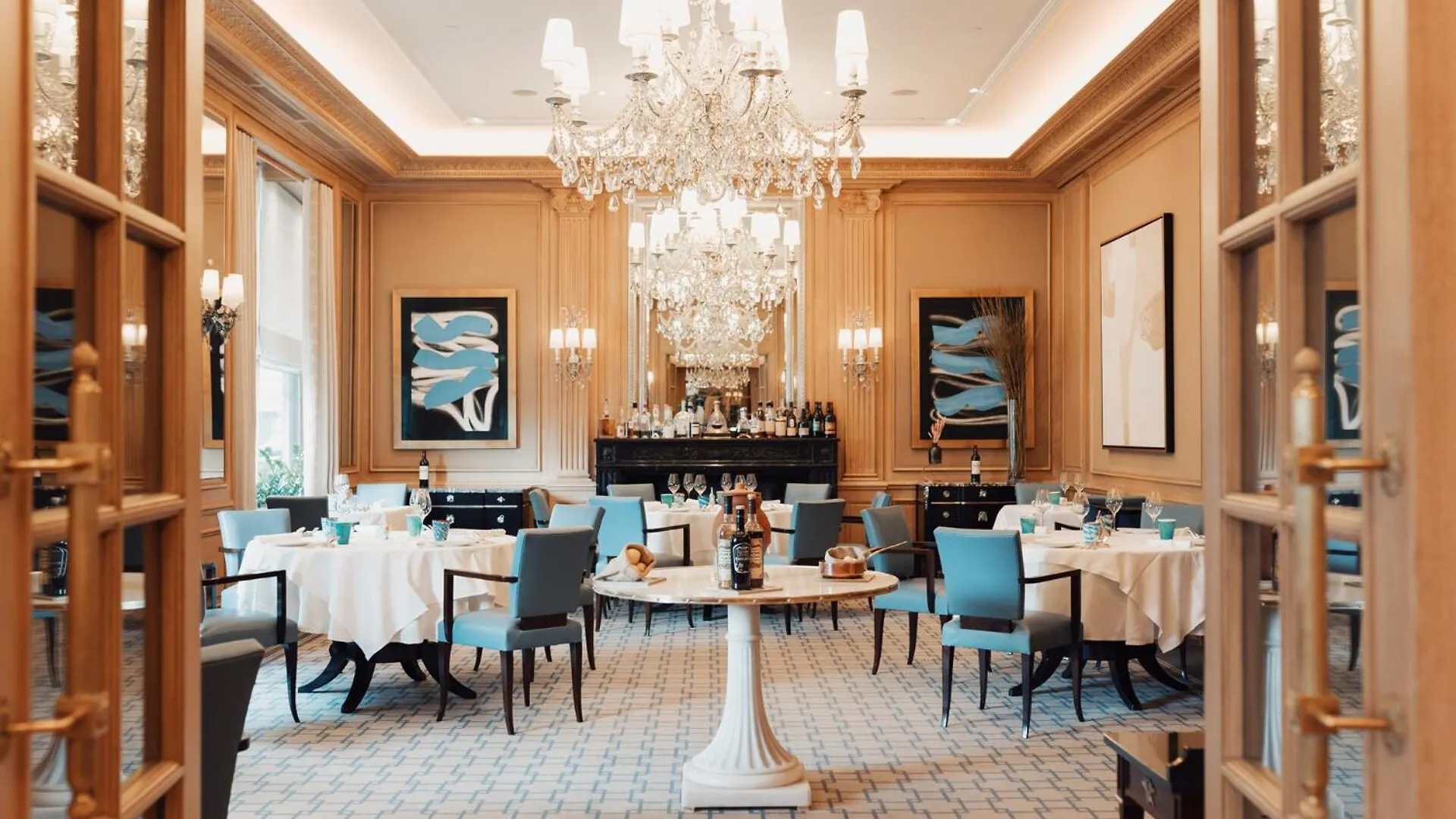 Four Seasons Hotel Des Bergues Genebra 5*,  Suíça